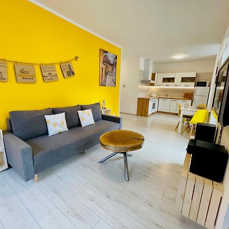 Apartman Kezmarok Bagian luar foto