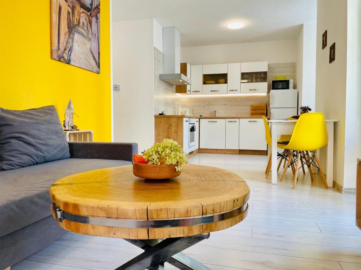 Apartman Kezmarok Bagian luar foto