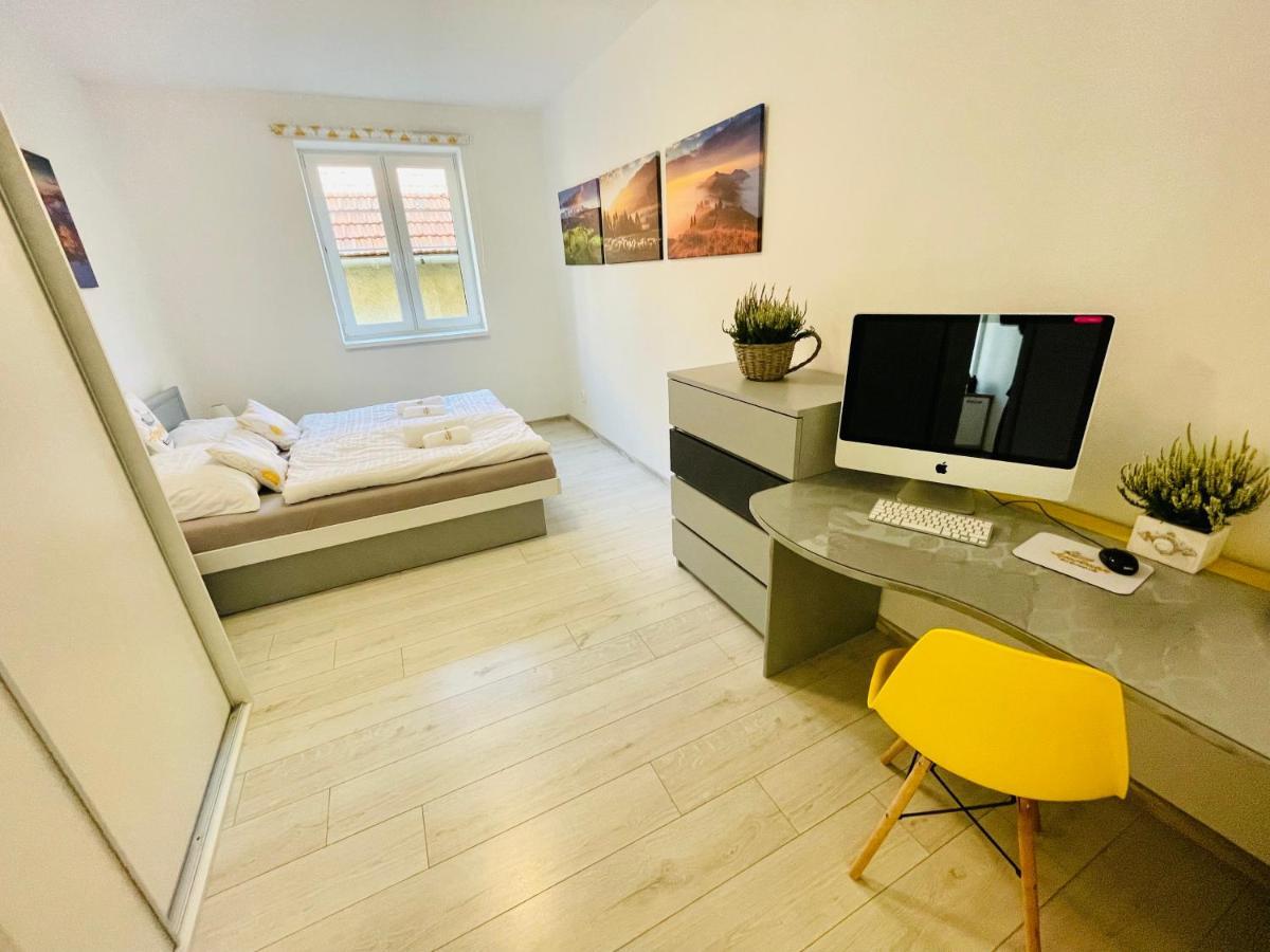 Apartman Kezmarok Bagian luar foto